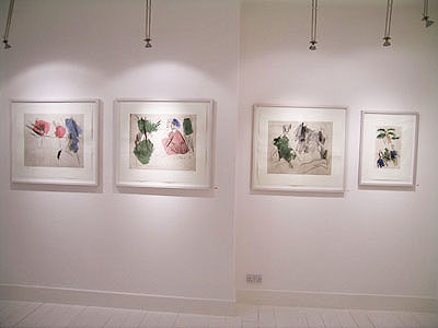 White Gallery view 3